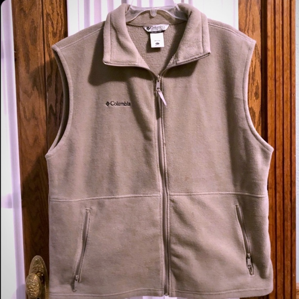 Columbia Gray Fleece Zip Front Vest